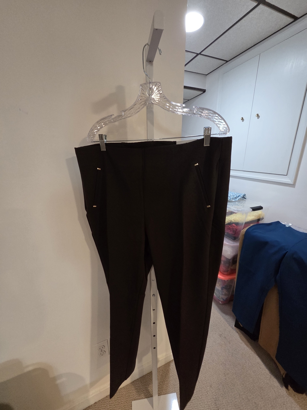 Chico's Black Ponte Skinny Ankle Pants with Zip Detail